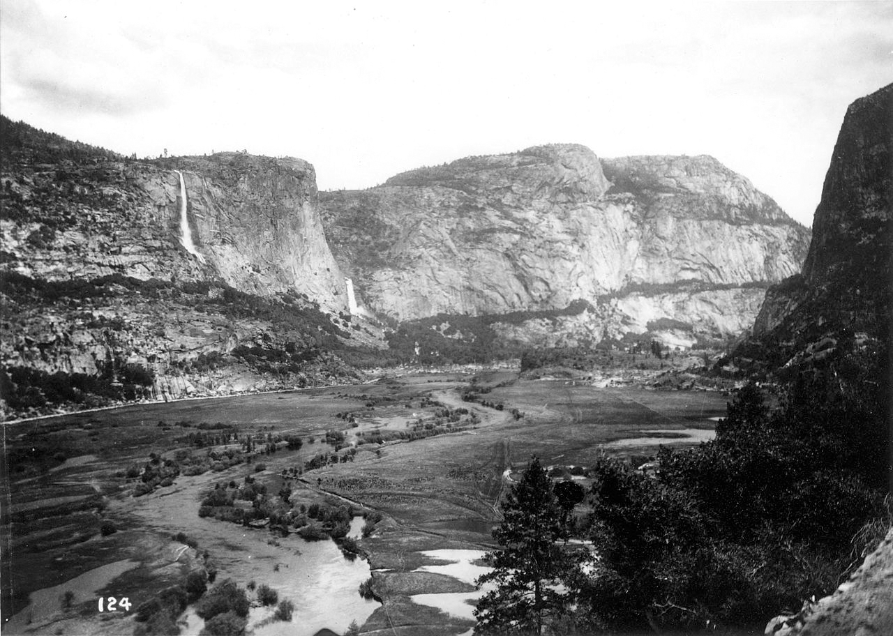 1280px-Hetch_Hetchy_Valley (ps)